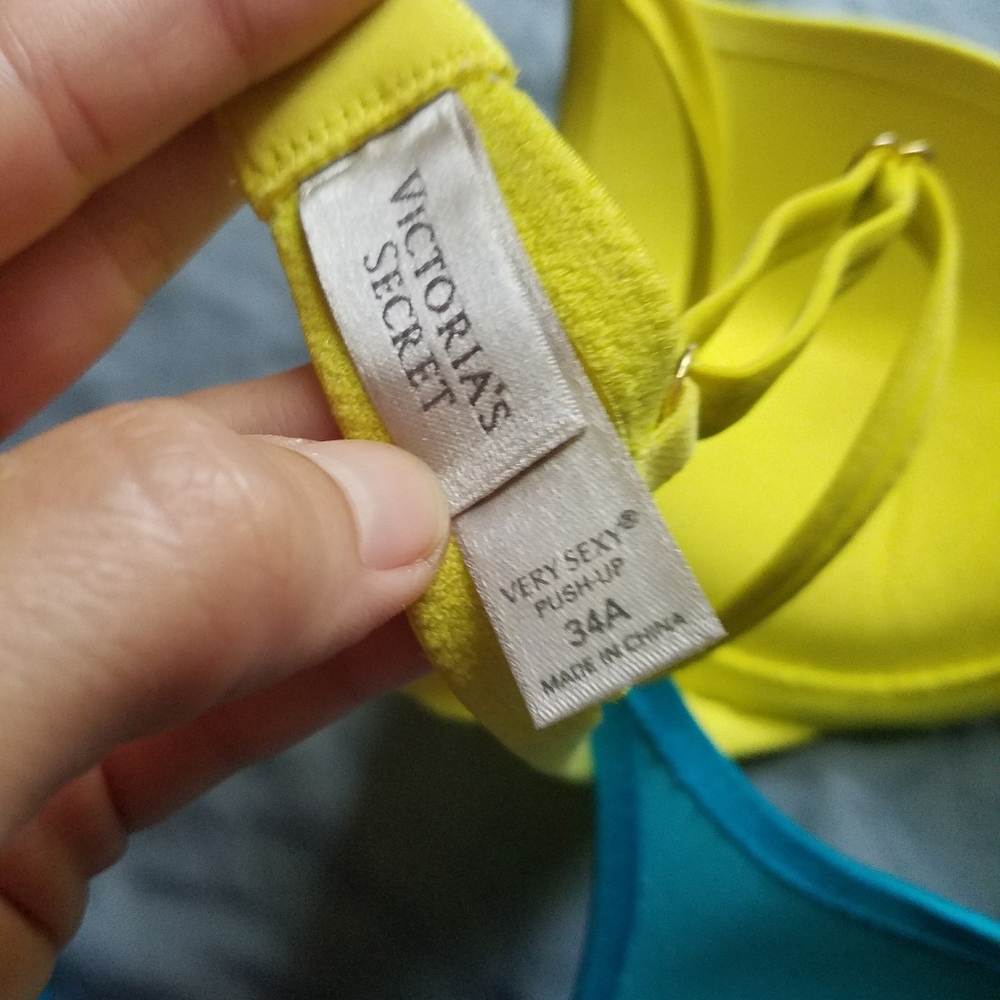 Two VS push up bra bundle - Picture 4 of 5